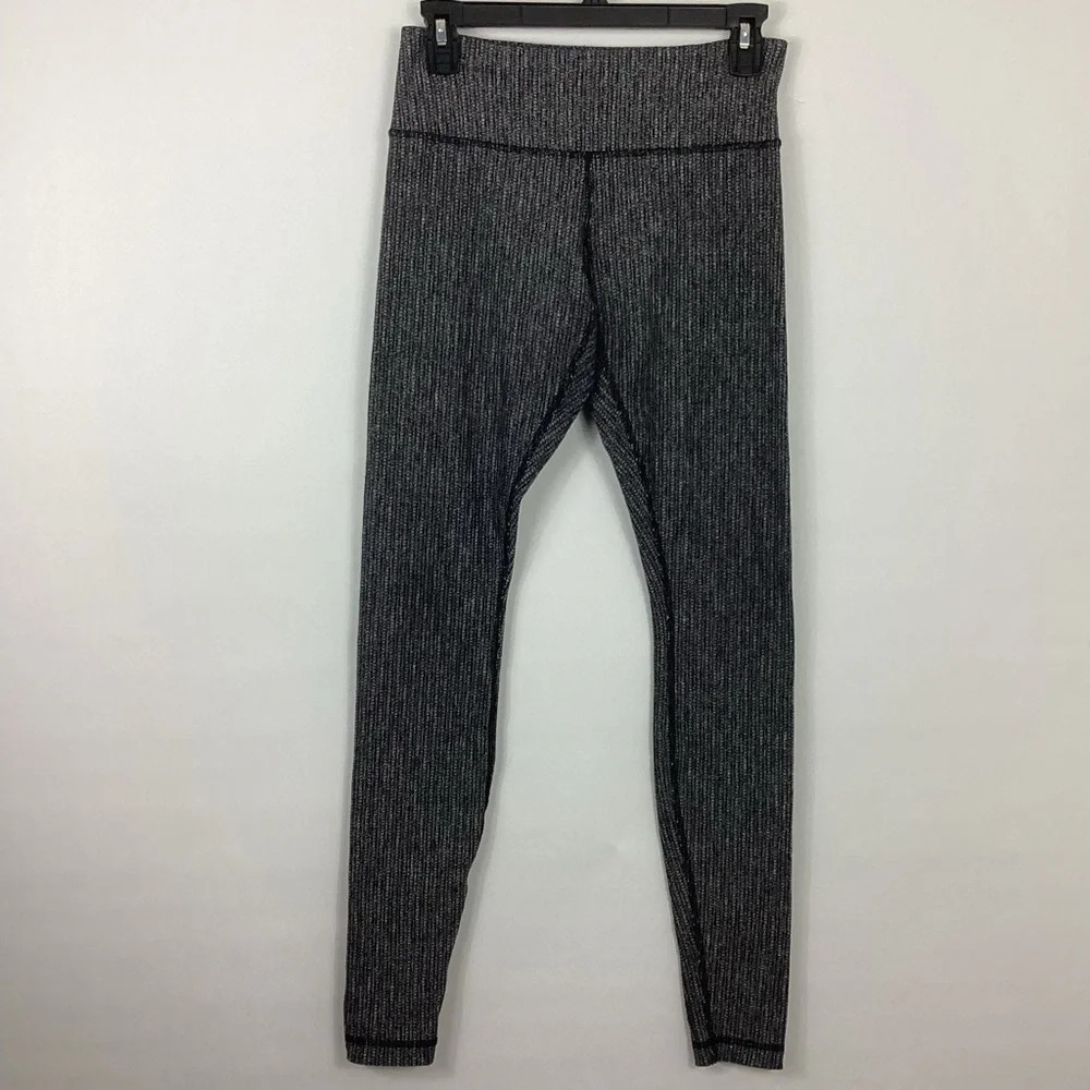 Lululemon Wunder Under Leggings Size 6